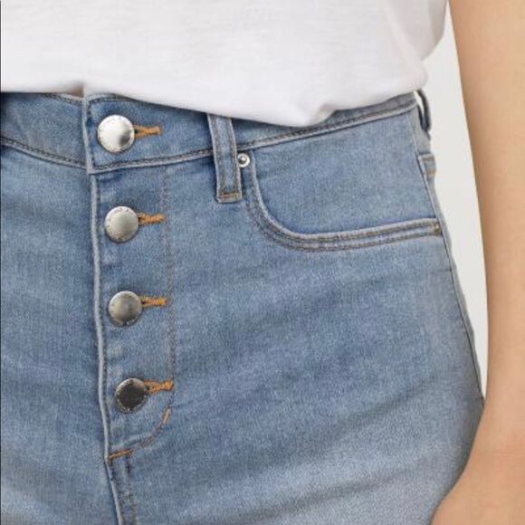 ✨HP✨H&M Divided Taille Haute Shorts✨ - Picture 5 of 5